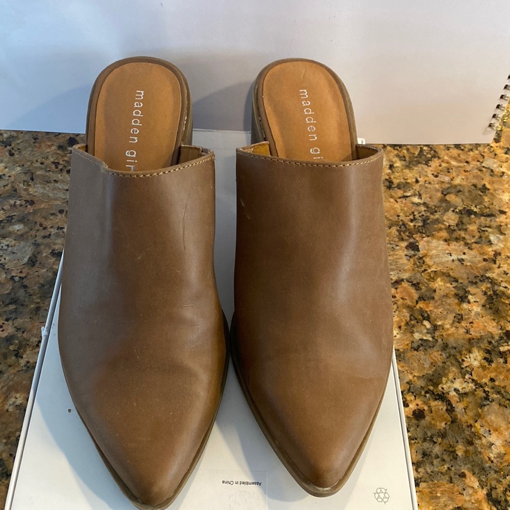 Brown Madden Girl Mules.